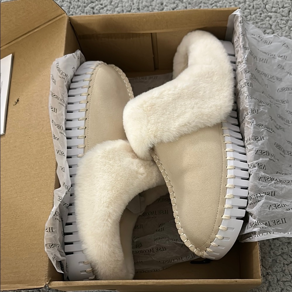 Ilse Jacobsen Women's Cream Fur Lined Slip-On Shoes